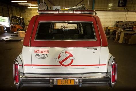 Ghostbusters 2016 Car - Ecto-1 - Ghostbusters (2016) Photo (38634777 ...