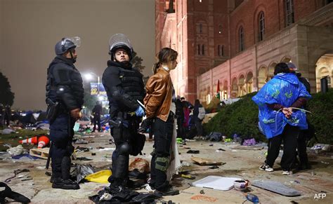 Aulas da UCLA voltam off line em meio à facilidade de protestos no