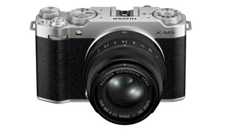 Fujifilm X-M5 — беззеркальная камера для видеоблогеров