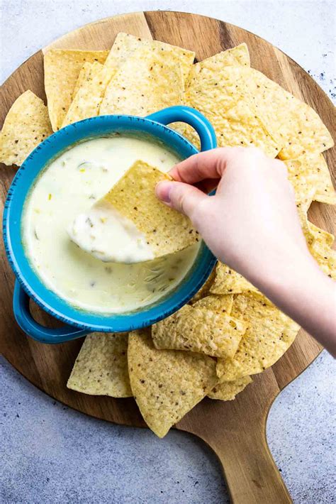 White Queso Cheese Dip 4 Ingredients 5 Minutes Video