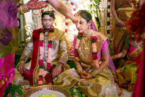 A Stunning Glistening Wedding In Hyderabad Wedmegood