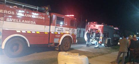 INCENDIO EN UNA VIVIENDA PRECARIA DE BARRIO BELGRANO DE AVELLANEDA