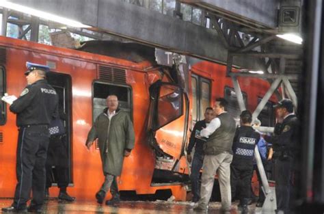 Captan En Video El Momento Del Choque Entre Dos Vagones Del Metro