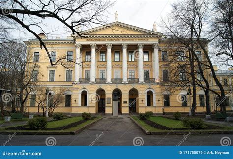 St Petersburg State University Economics Stock Photos - Free & Royalty-Free Stock Photos from ...