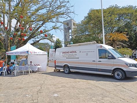 Aplican pruebas rápidas para detectar VIH NVI Cuenca