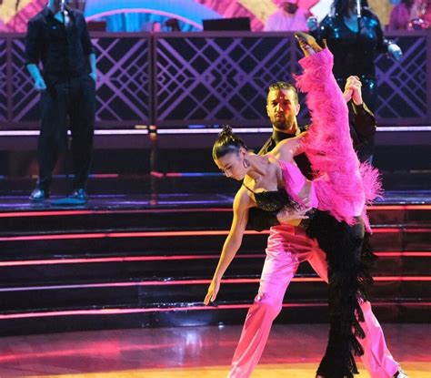 Dancing With The Stars Charli Damelio And Mark Ballas Crowned Season 31 Champs Michael