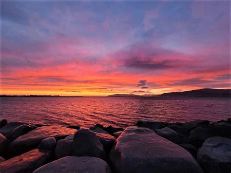 Reykjavik Sunset : r/pics