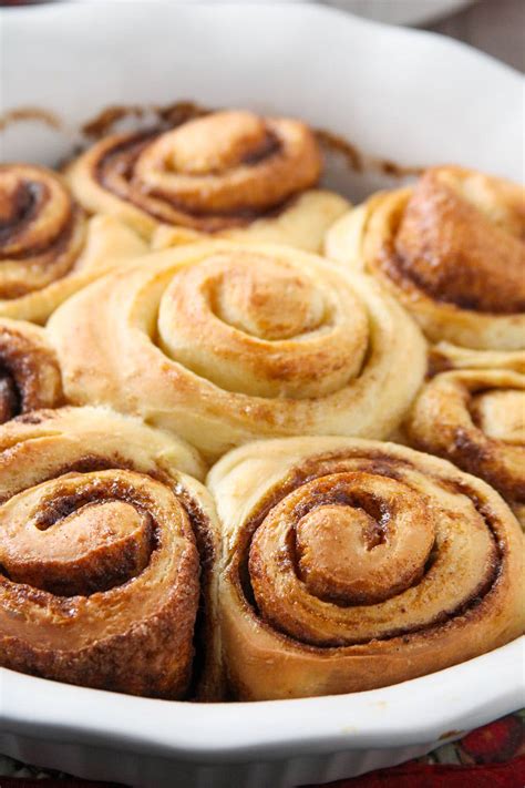 Bread Machine Cinnamon Rolls: Simple Step by Step Instructions | Woman Scribbles