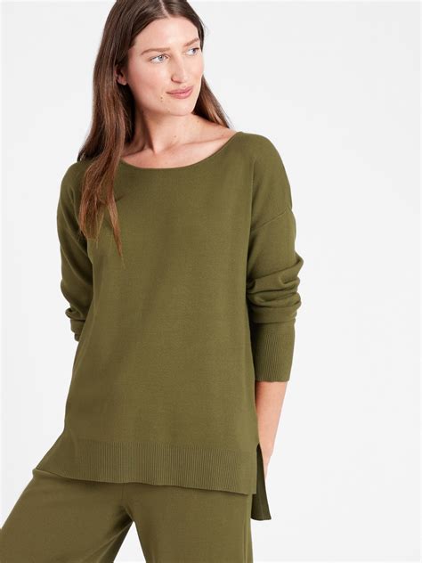 Petite Relaxed Sweater Tunic Banana Republic