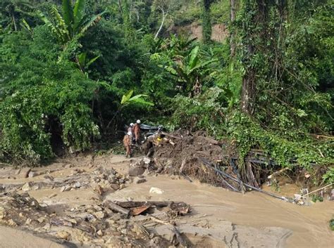 Warga Emas Dikhuatiri Lemas Dihanyutkan Arus Banjir Kilat Kosmo Digital