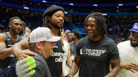 Seahawks Legends Michael Bennett And Michael Robinson Bring Insight