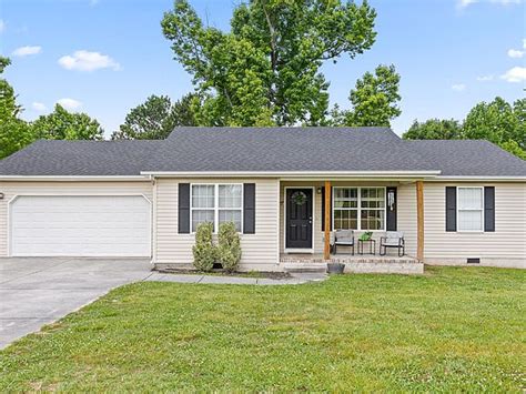 38 Concord Dr Rock Spring GA 30739 Zillow