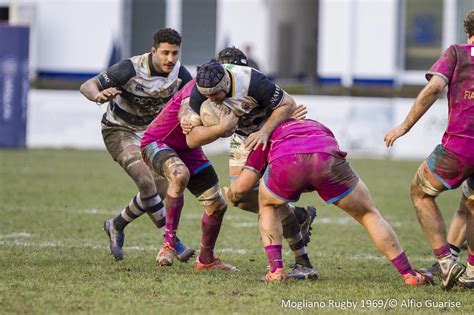 R U G B Y T O T A L E RUGBY PERONI TOP 10 Mogliano Cade Nel Finale