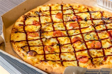 Dominos Pizza Malaysia New Samyeang Pizza Crisp Of Life