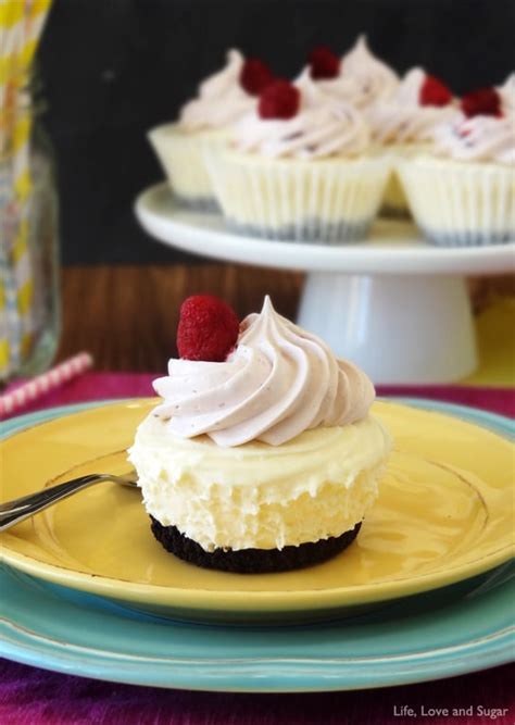 Raspberry Cheesecake Cupcakes