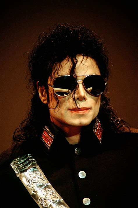 Back In Time: 11 Years Ago Today, Heartthrob Of The World Michael