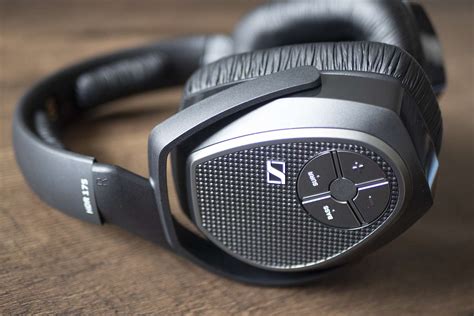 Sennheiser RS175 Review: An At-Home Wireless Listening Solution