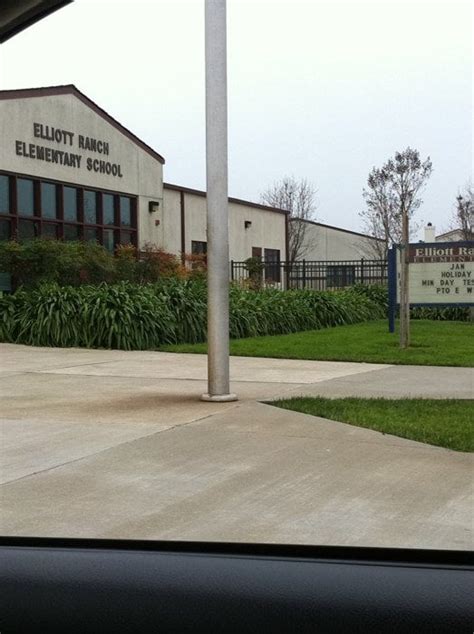 Elk Grove Unified School District - Elementary Schools - 10000 E Taron ...