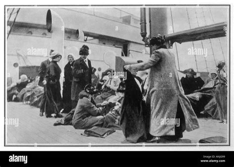 Titanic survivors hi-res stock photography and images - Alamy