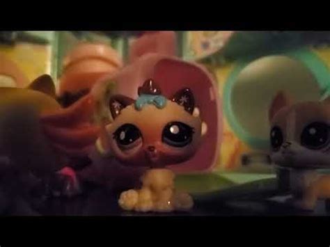 LPS THE ZOMBIE EPISODE 4 THE UNLOCKED DOOR YouTube