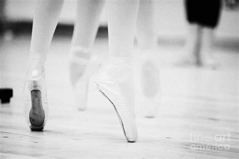 Ballet Students Demonstrating En Pointe Classical Technique At A Ballet School In The Uk ...