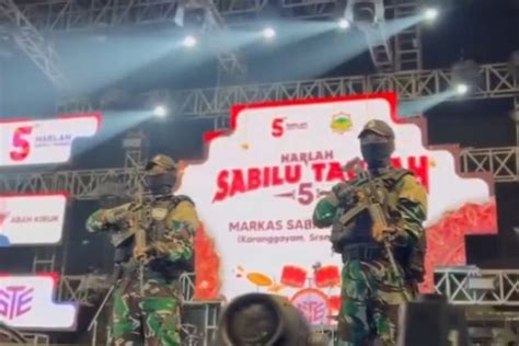 Viral Prajurit Berseragam Di Acara Gus Iqdam Ini Kata TNI