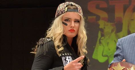 Female Pro Wrestling Toni Storm Female Pro Wrestling