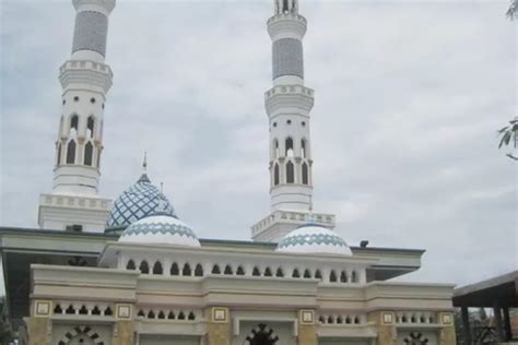 Mendapatkan Julukan Pulau Seribu Masjid Berapa Jumlah Masjid Di Lombok