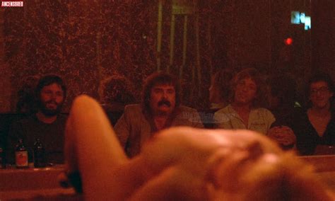 Naked Linda Therrien In Larose Pierrot Et La Luce