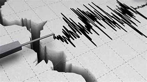 BREAKINGNEWS Satu Jam Dua Kali Gempa Di Sumbar Gempa Susulan Lebih