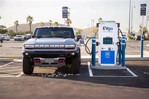 EVgo GM Set Up 2 000 Fast Charging Stalls Electrive