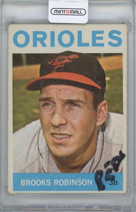 Mint Topps Brooks Robinson Baltimore Orioles