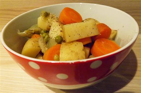 Celle qui cuisinait ou le plaisir de cuisiner Poêlée de petits pois