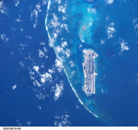 Johnston Islandatoll From The Iss National Wildlife Refuge Johnston