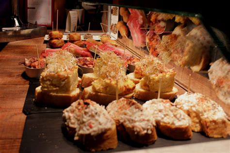 Tour De Pintxos Kaixo San Sebastian Tours