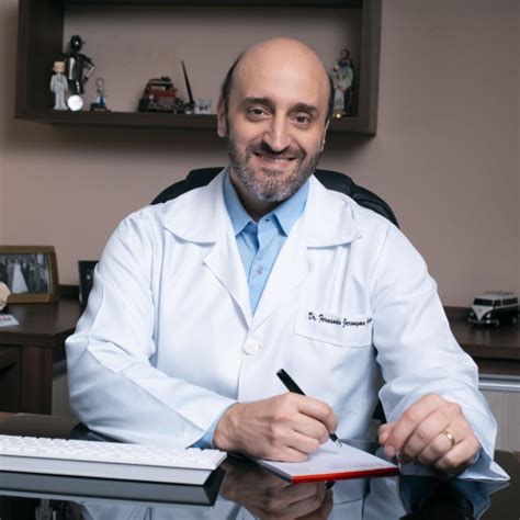 Dr Fernando Jorge opiniões Ortopedista Traumatologista Guaxupé