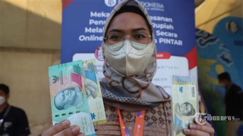 Rabu Pagi Nilai Tukar Rupiah Tersungkur Terhadap Dolar AS Kini Di