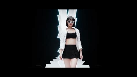 下乳見せが旬 アンダーブーブファッションを披露したkpopアイドル！ 韓国トレンド情報・韓国まとめ Joah ジョア