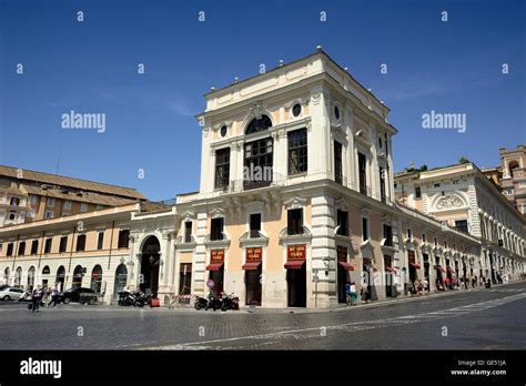 Palazzo Colonna Rome Fotografías E Imágenes De Alta Resolución Alamy