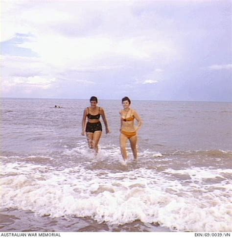 Vung Tau South Vietnam 1969 Two Nursing Sisters At The 1st Australian Field Hospital Run Out