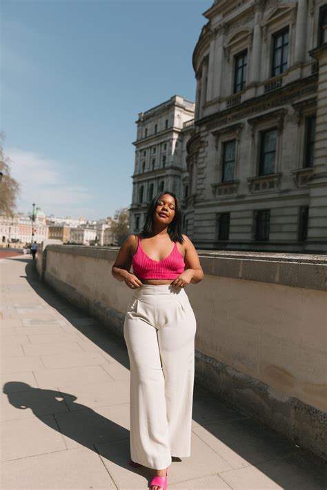 18 Of The Best Wide Leg Trousers For Smaller Waists And Bigger Hips Bums