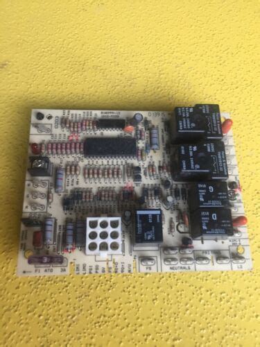 Goodman B18099 13 Furnace Control Circuit Board 1012 933d Oem Ebay