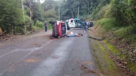 Trágico Accidente En Carretera Xalapa Coatepec Deja 2 Muertos Y 3