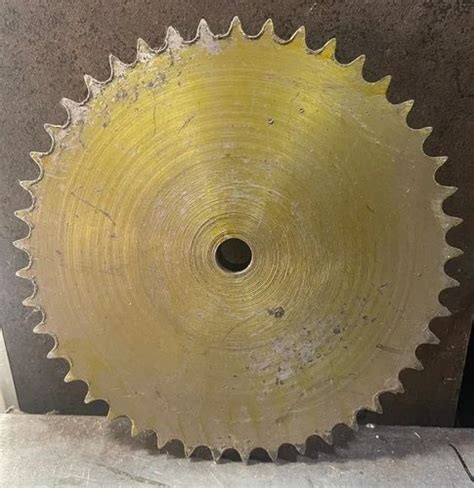 Golden Casted Chain Sprocket 48 Teeth For Automobile Industry