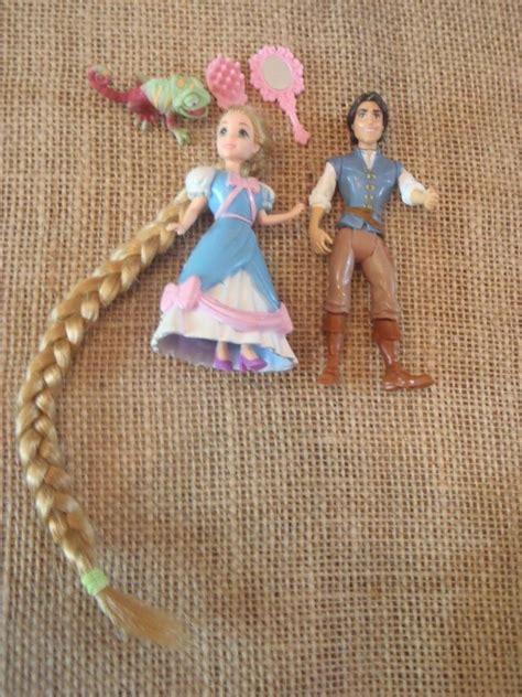 Polly Pocket Disney Princess Rapunzel Flynn Rider Lot Dolls F46