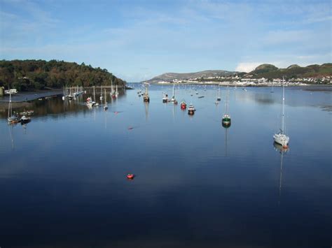 Craft At Rest At Conwy Richard Hoare Cc By Sa 2 0 Geograph Britain