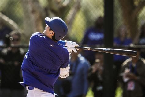 Ohtani takes live batting practice with Dodgers in his latest step ...