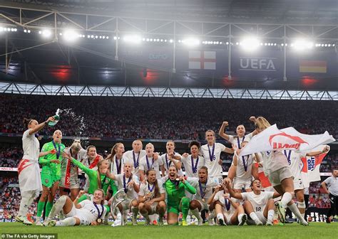 Jubilant Lionesses enjoy post-match celebrations drinking beer and ...