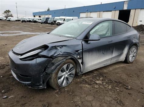 2022 Tesla Model Y 7SAYGAEE1NF Vendido De Subastas De EE UU