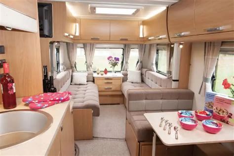 Elddis Avanté 636 Review Out And About Live